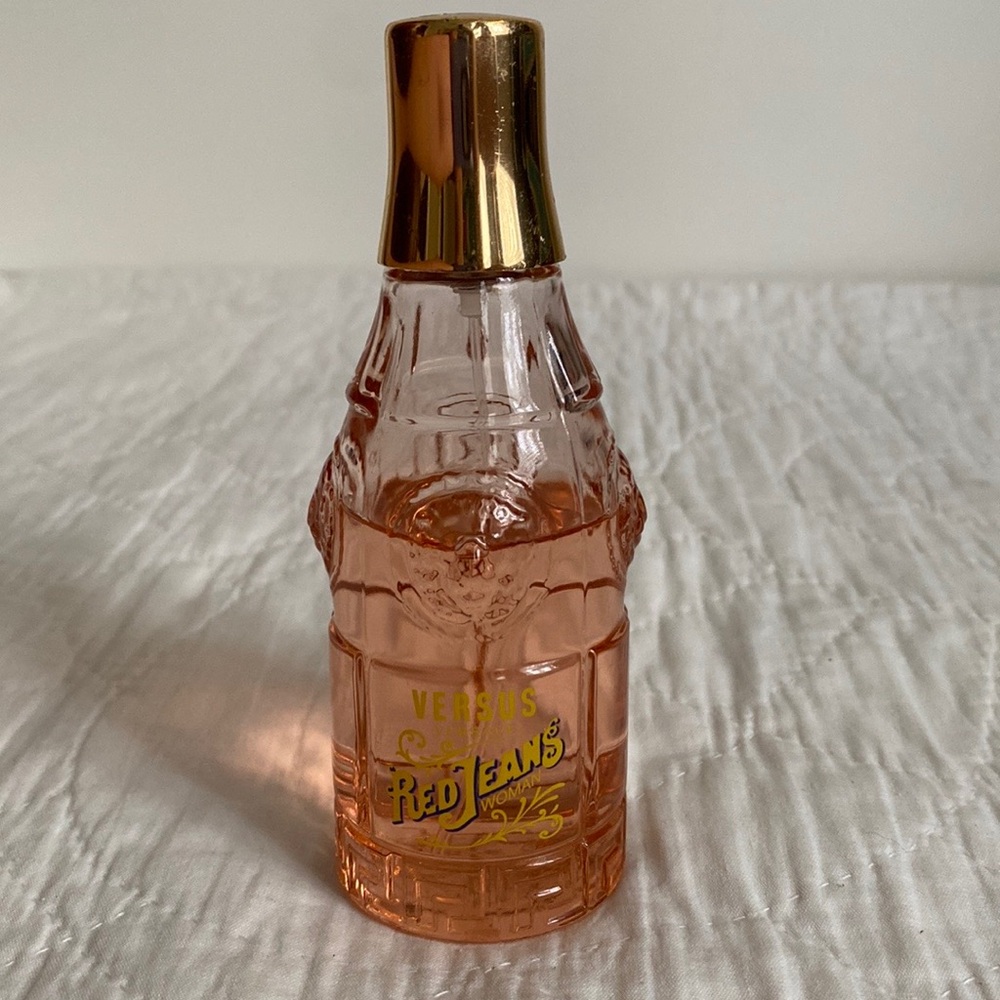 Versus Versace Red Jeans Eau du Toilette